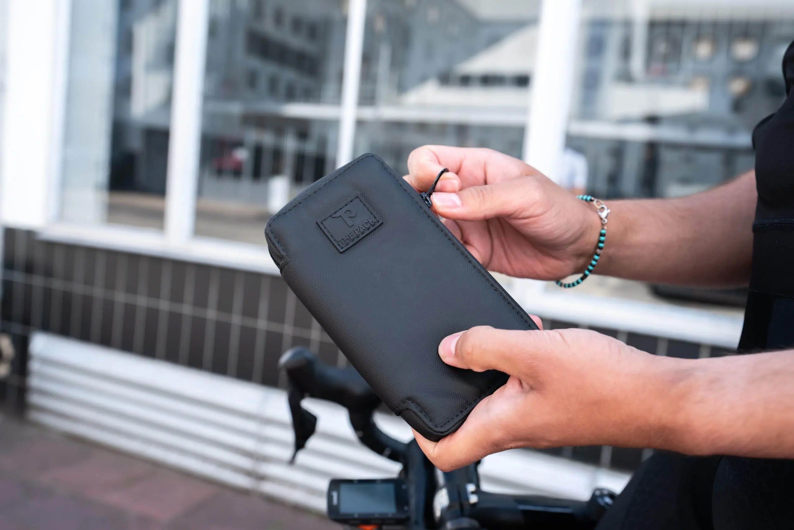 Phone Case Stealth Black (Large)